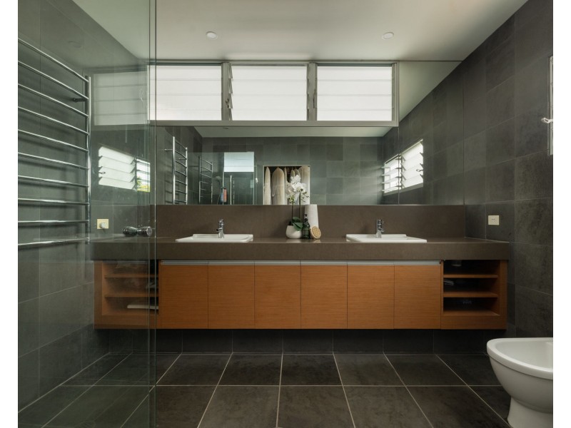 15 Ascot Street, Ascot QLD 4007