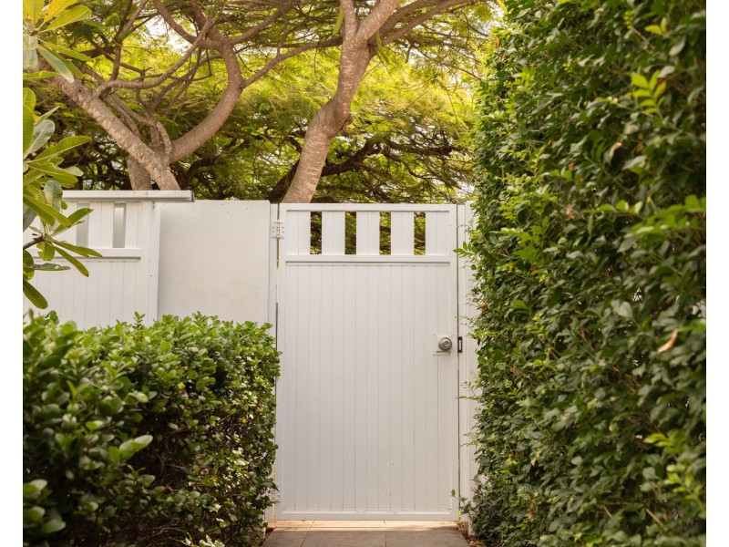 15 Ascot Street, Ascot QLD 4007