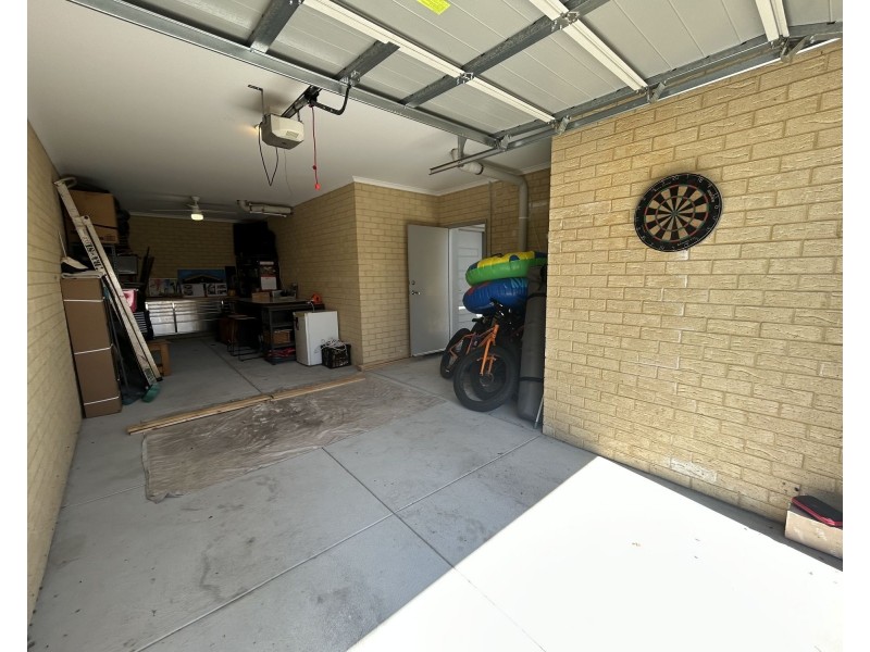 4/6 Burnley Way, Butler WA 6036