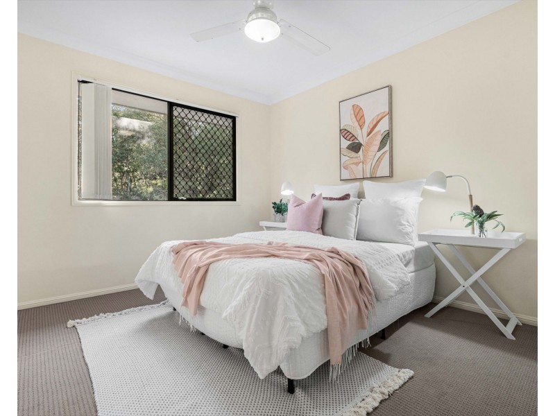 44 Brookside Place, Lota QLD 4179