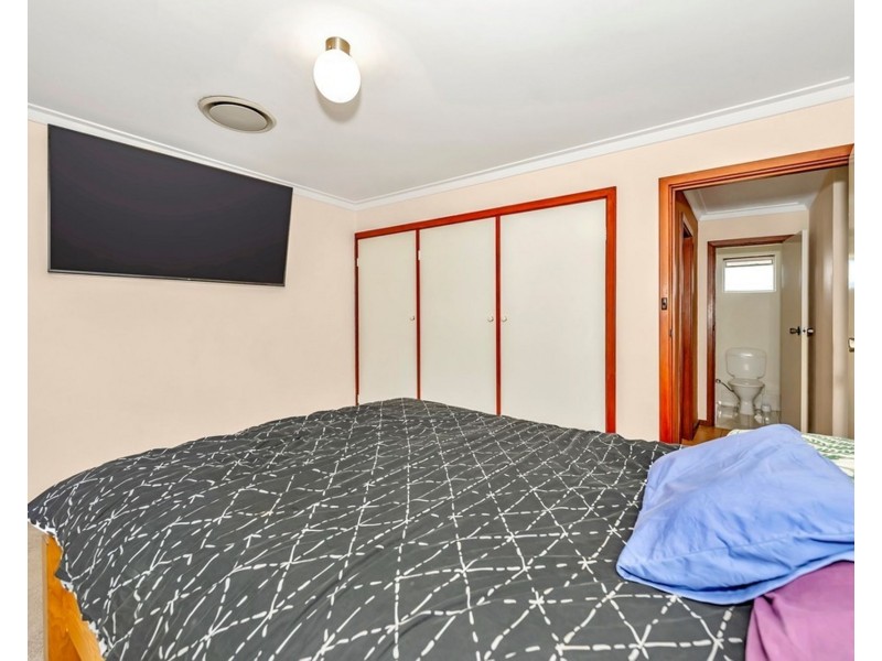 14 Kingsbridge Road, Warnbro WA 6169