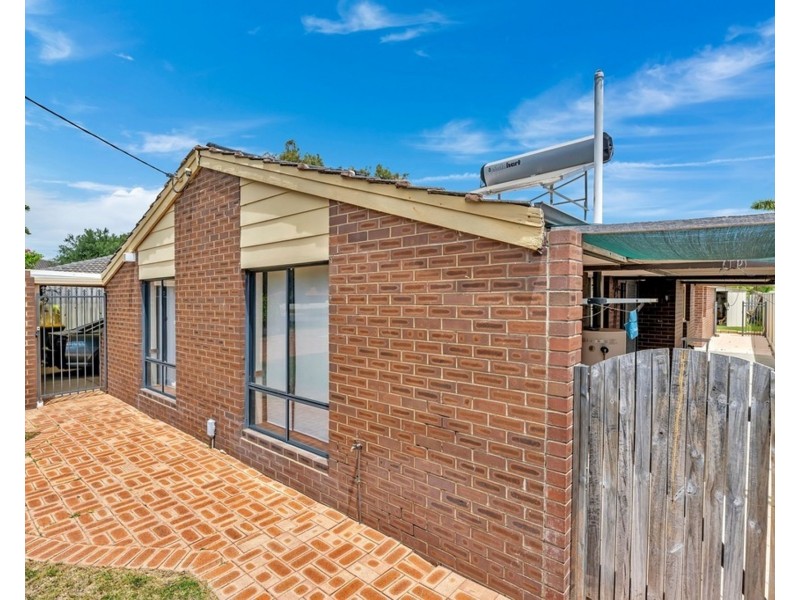14 Kingsbridge Road, Warnbro WA 6169