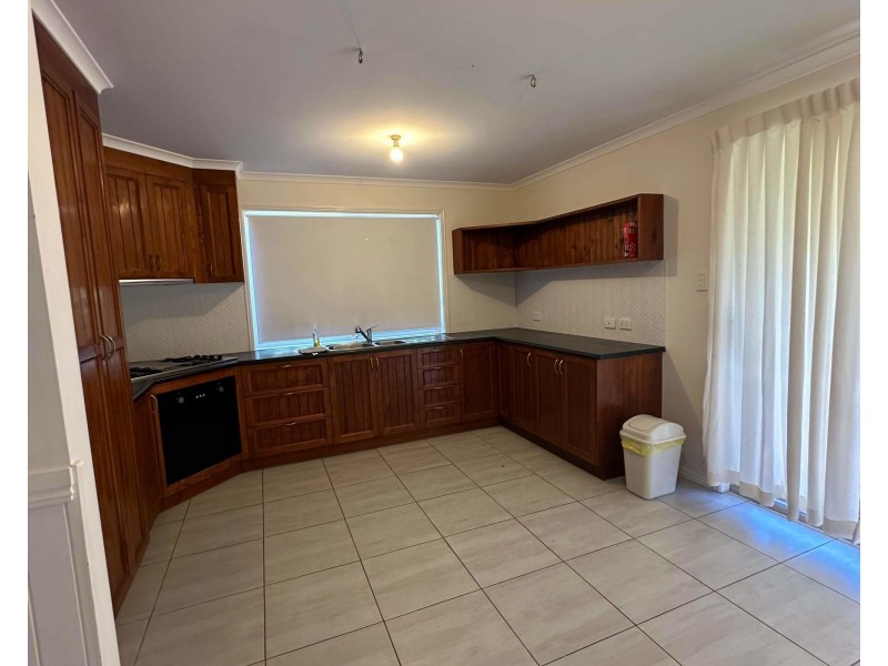 165 Barolin Esplanade, Coral Cove QLD 4670