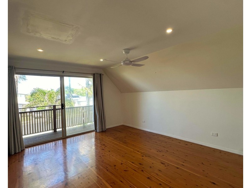 165 Barolin Esplanade, Coral Cove QLD 4670