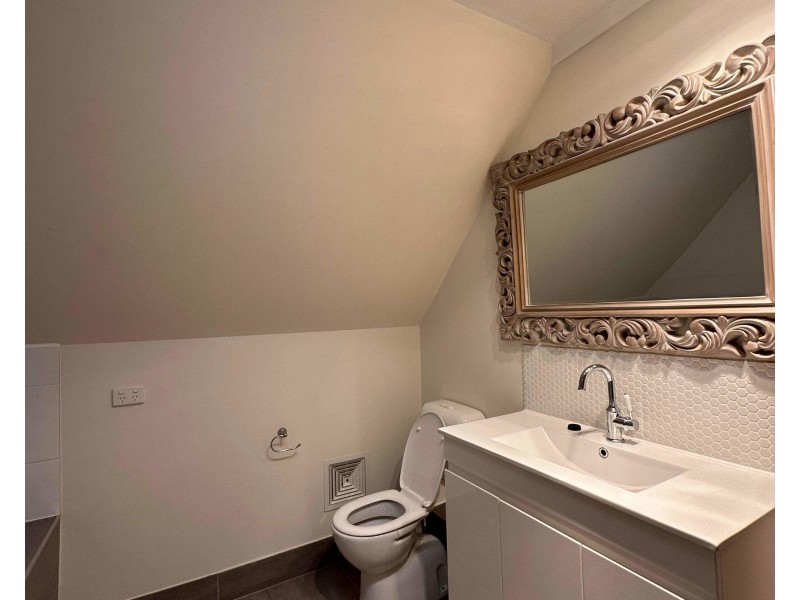 165 Barolin Esplanade, Coral Cove QLD 4670