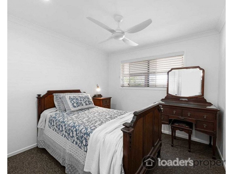 2 Toppers Court, Coral Cove QLD 4670