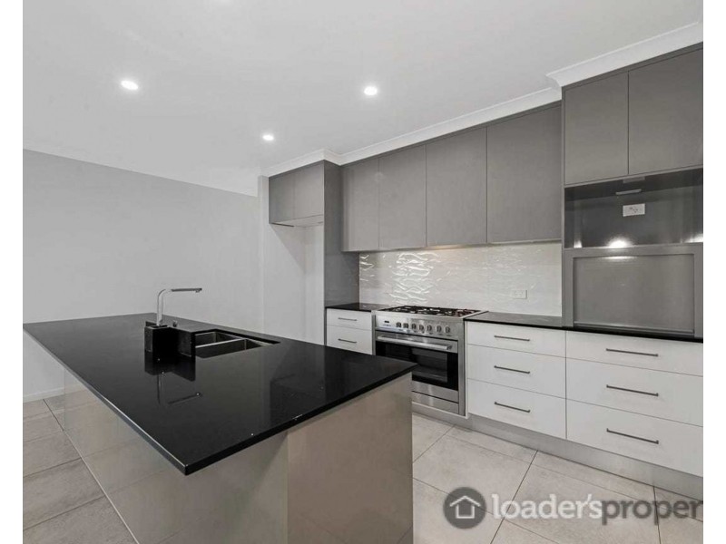 42 Palermo Avenue, Ashfield QLD 4670