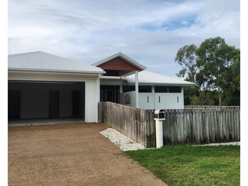 2 Freshwater Drive, Branyan QLD 4670