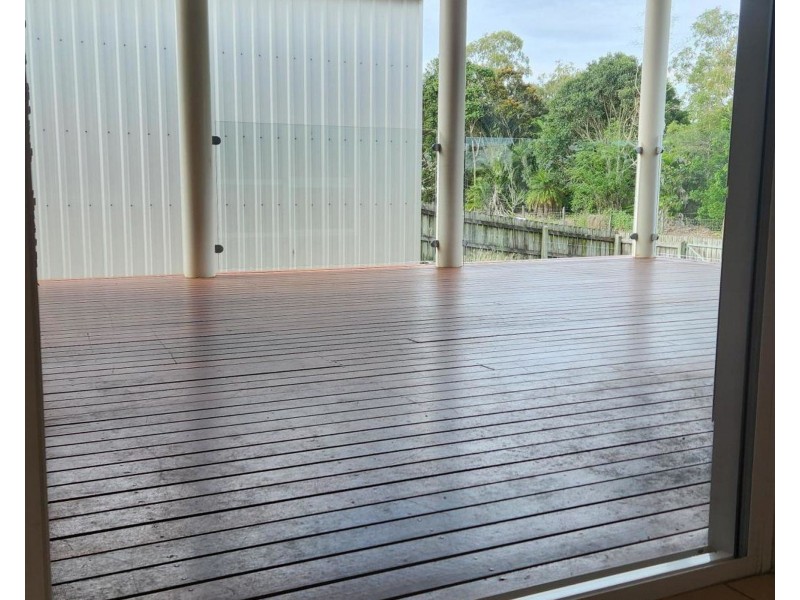 2 Freshwater Drive, Branyan QLD 4670