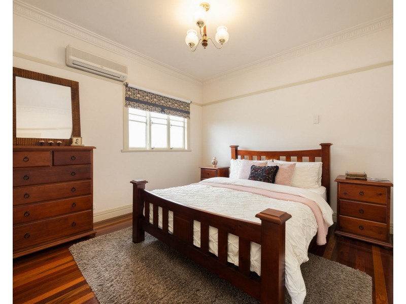 60 Clayton street, Sandgate QLD 4017