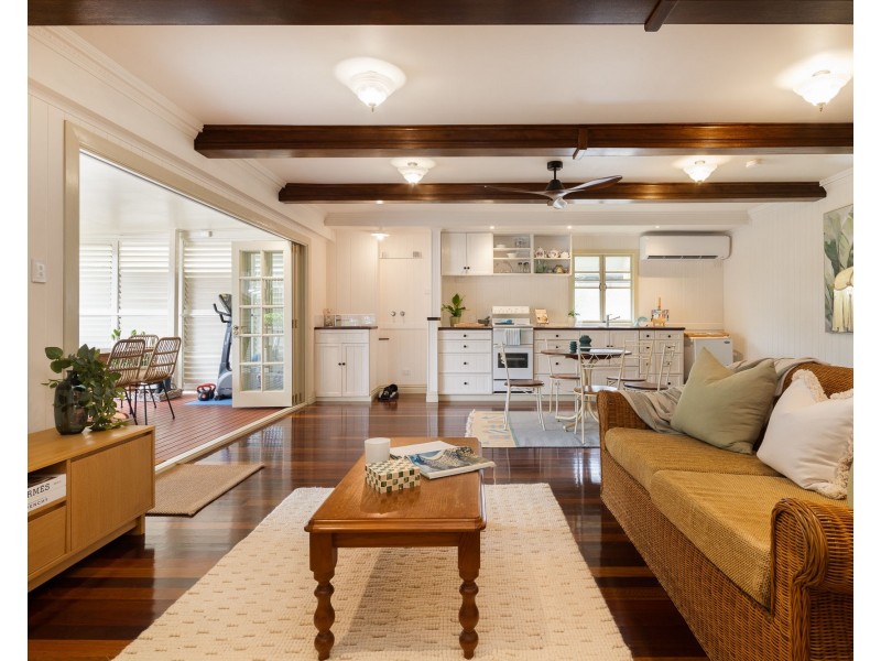 60 Clayton street, Sandgate QLD 4017