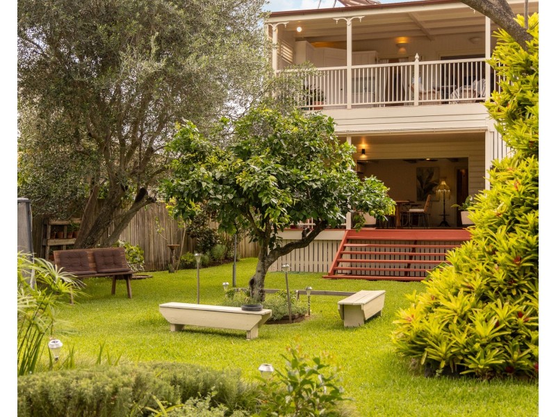 60 Clayton street, Sandgate QLD 4017