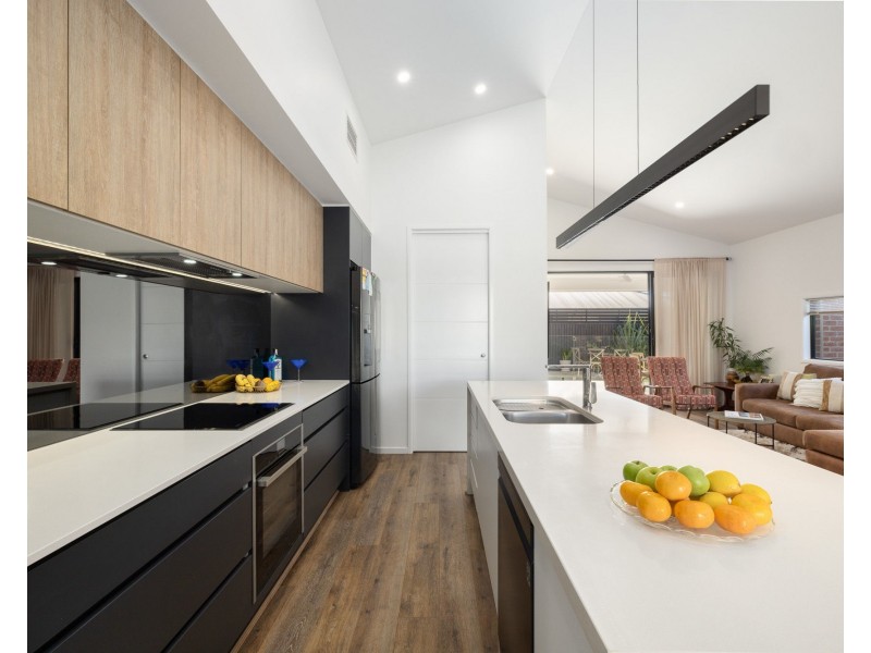 14 Yore Place, Bracken Ridge QLD 4017