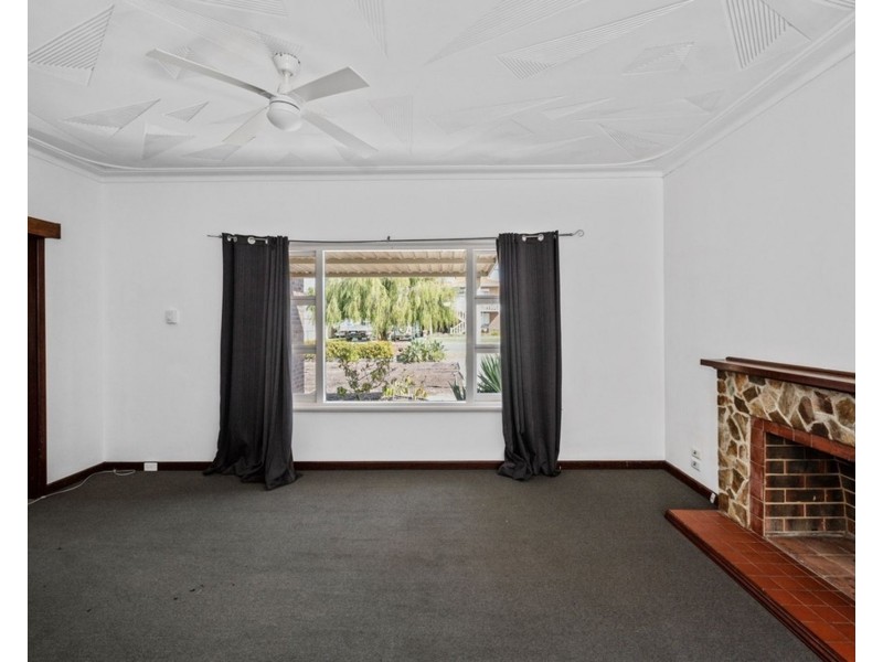 54 Janet Road, Safety Bay WA 6169