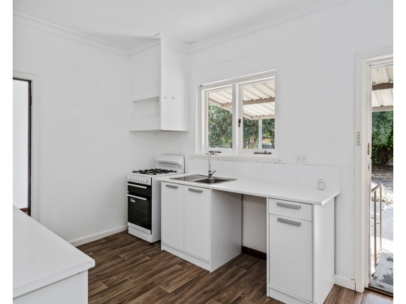 54 Janet Road, Safety Bay WA 6169