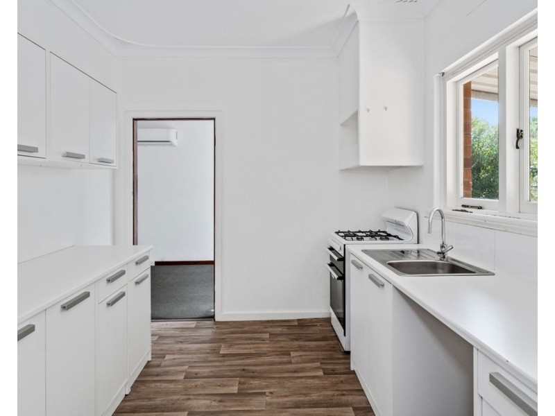 54 Janet Road, Safety Bay WA 6169