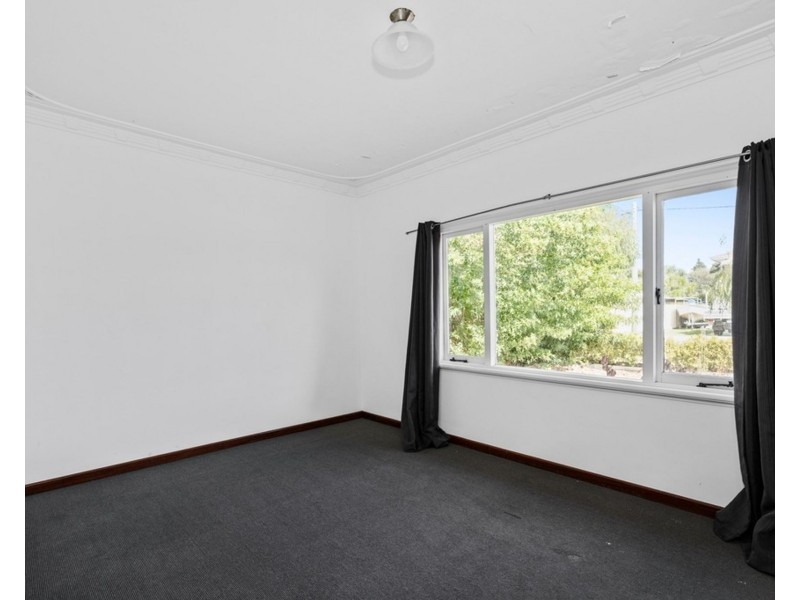 54 Janet Road, Safety Bay WA 6169