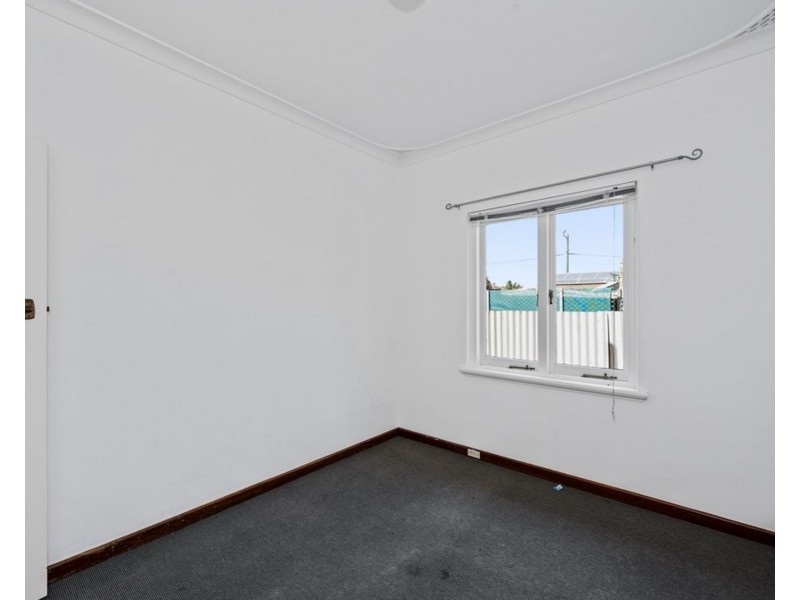 54 Janet Road, Safety Bay WA 6169