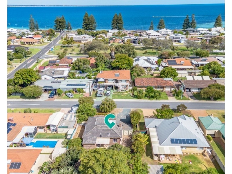 54 Janet Road, Safety Bay WA 6169