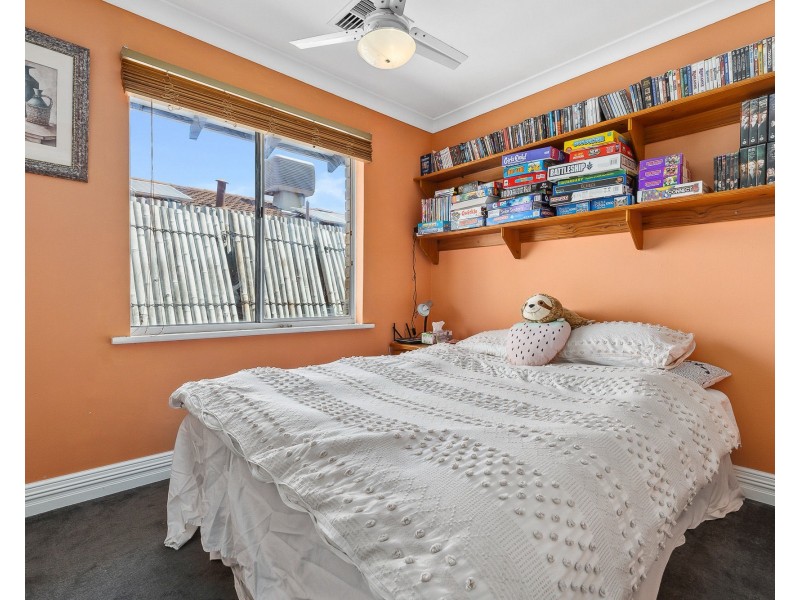 5 Sycamore Close, Rockingham WA 6168