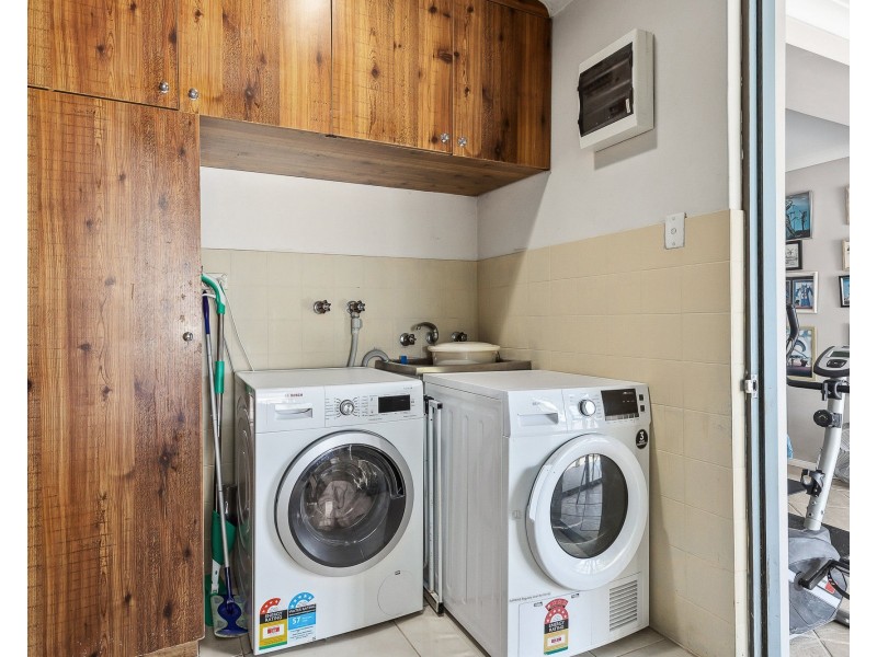 5 Sycamore Close, Rockingham WA 6168