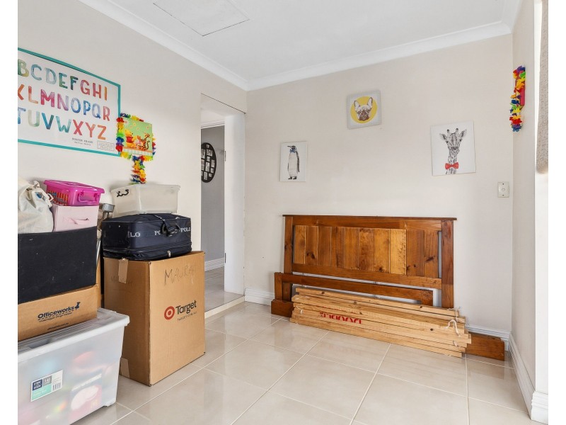 5 Sycamore Close, Rockingham WA 6168