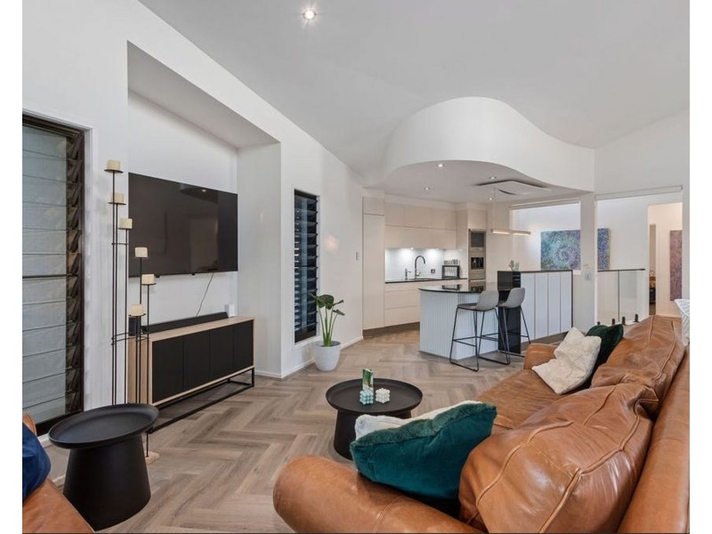 88 Allen Street, Hamilton QLD 4007