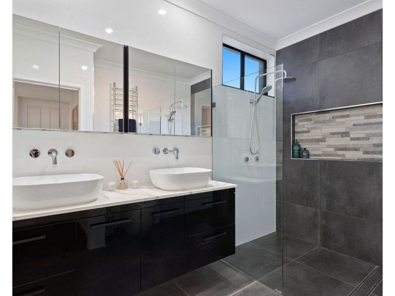 88 Allen Street, Hamilton QLD 4007