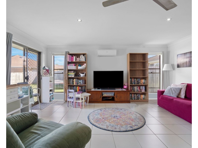 21 Tara Grove, Bellmere QLD 4510