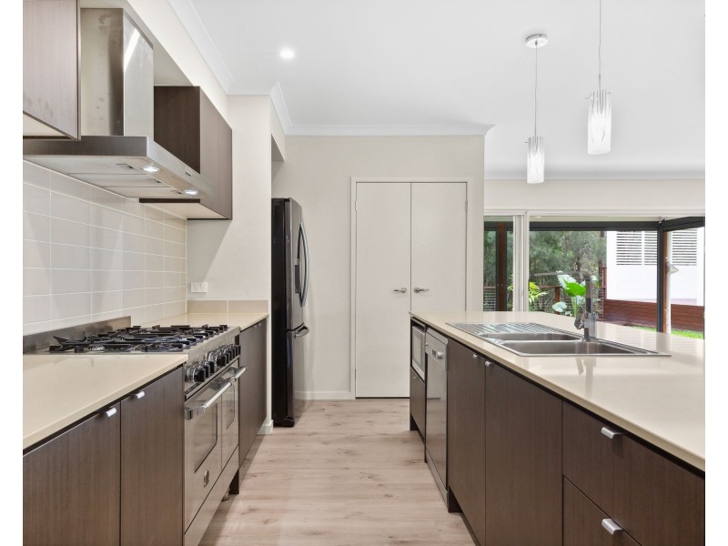 11 Azolla Circle, Noosaville QLD 4566