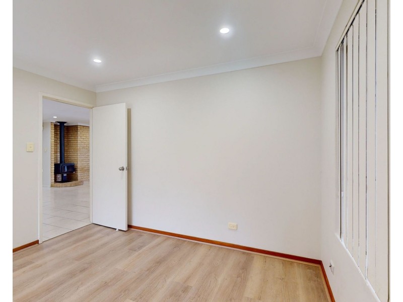 11 Southern Cross Circle, Ocean Reef WA 6027