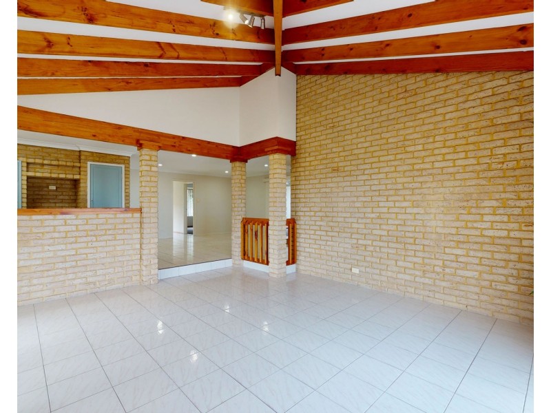11 Southern Cross Circle, Ocean Reef WA 6027