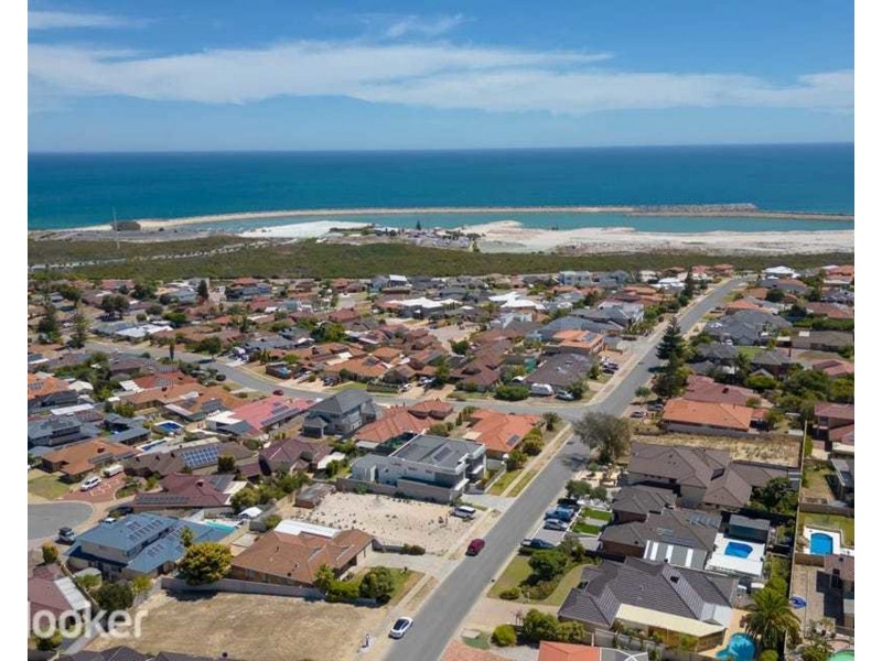 11 Southern Cross Circle, Ocean Reef WA 6027
