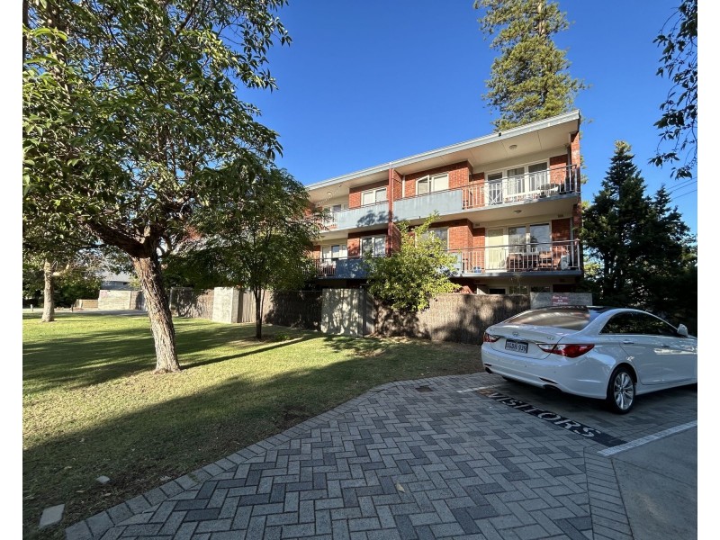 12/106 McDonald Street, Como WA 6152