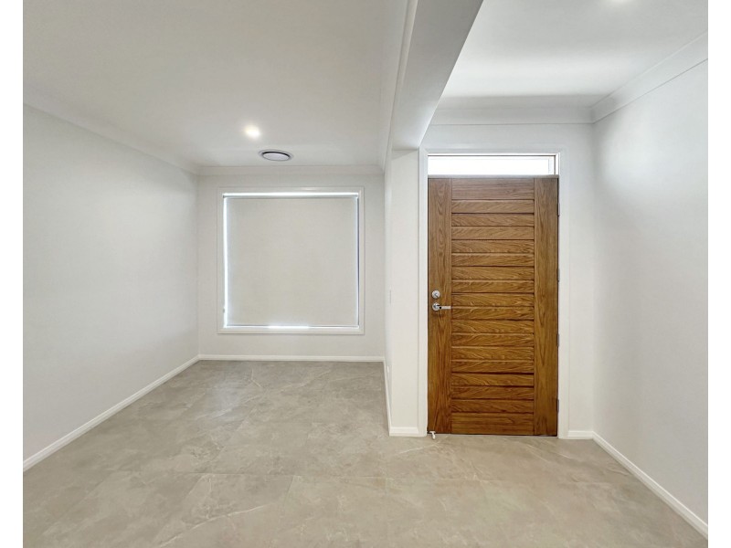 201 Belvedere Drive, Spring Mountain QLD 4124