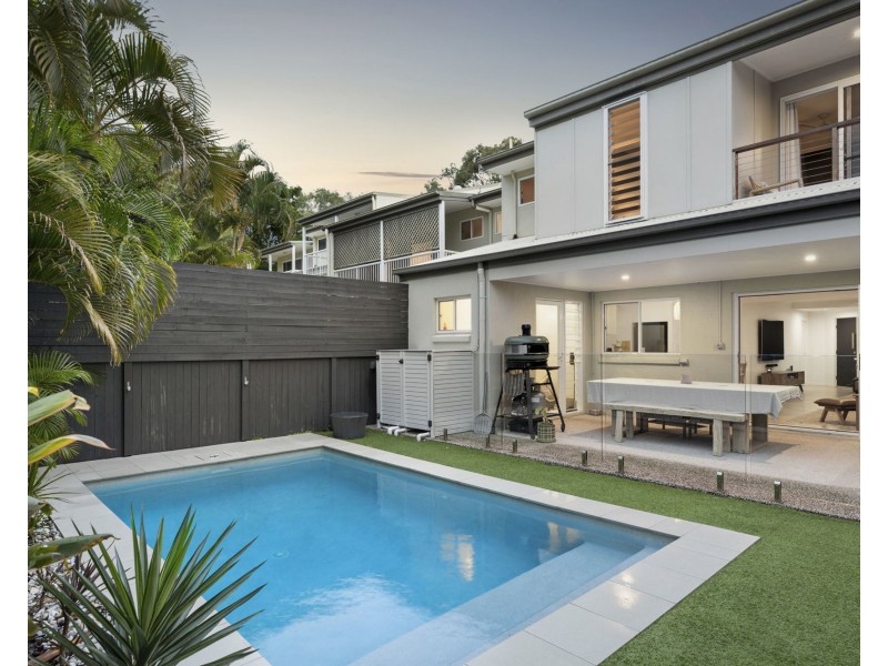 1/4 Lipton Street, Sunrise Beach QLD 4567