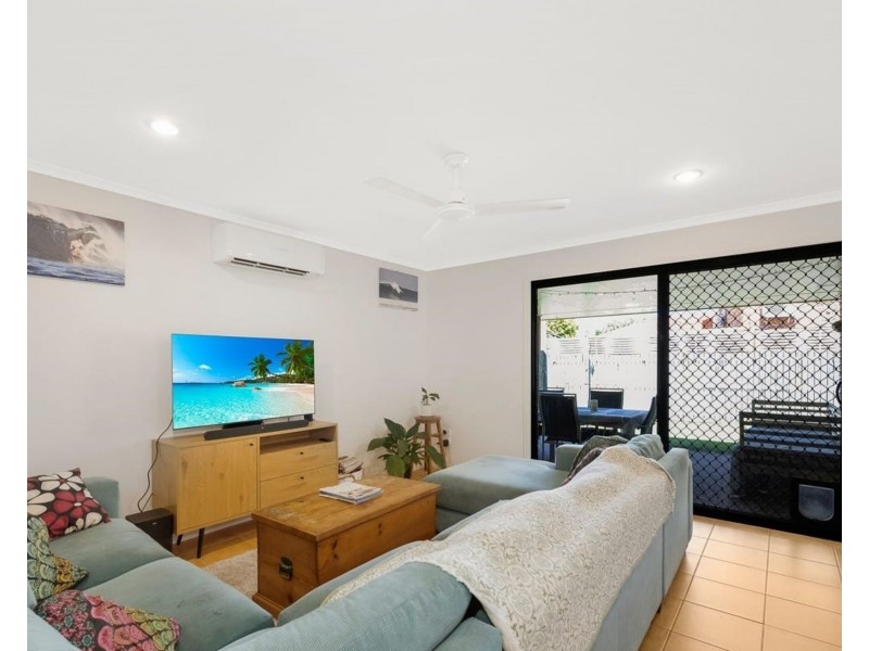 2 Birdwood Cresent, Bargara QLD 4670