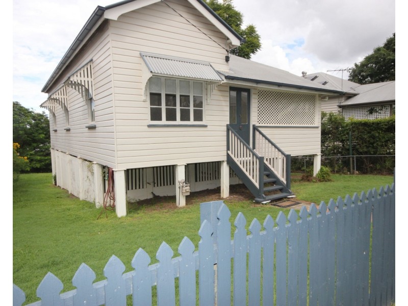 126 Gordon Street, Gordon Park QLD 4031