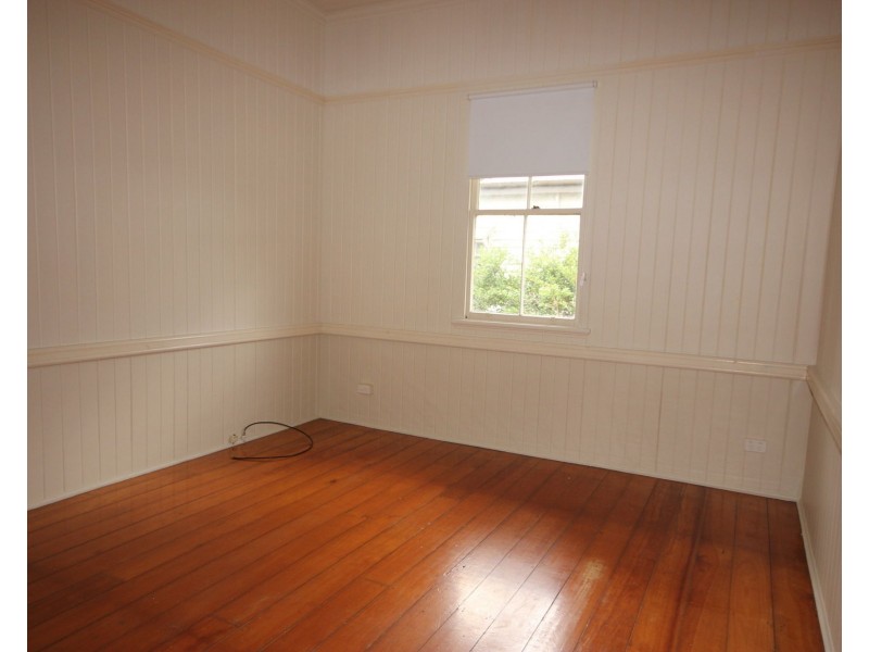 126 Gordon Street, Gordon Park QLD 4031