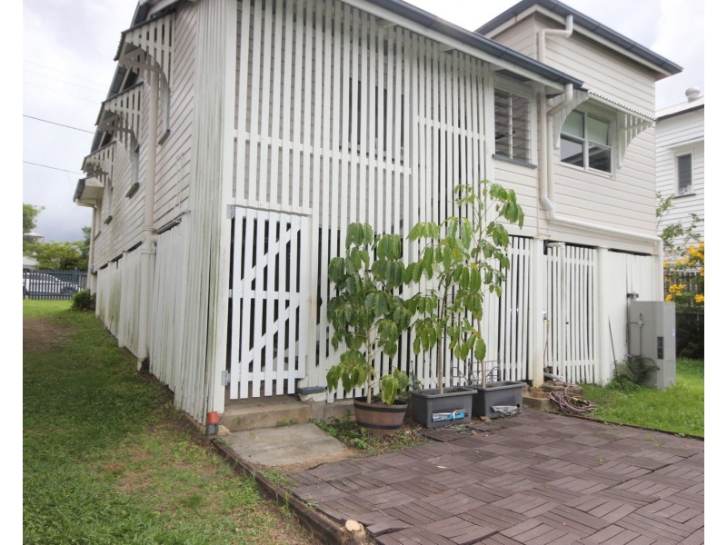 126 Gordon Street, Gordon Park QLD 4031