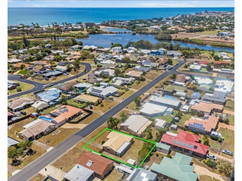 129 Davidson Street, Bargara QLD 4670
