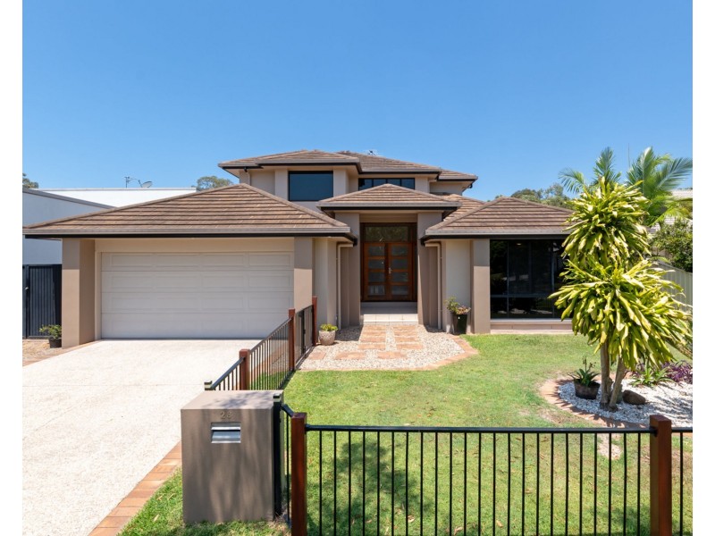 28 Campbellville Circuit, Pelican Waters QLD 4551