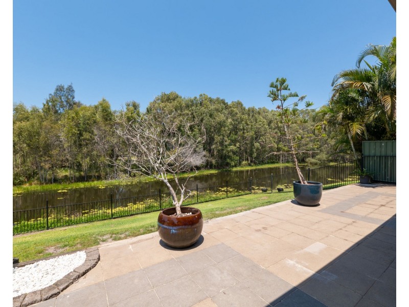 28 Campbellville Circuit, Pelican Waters QLD 4551