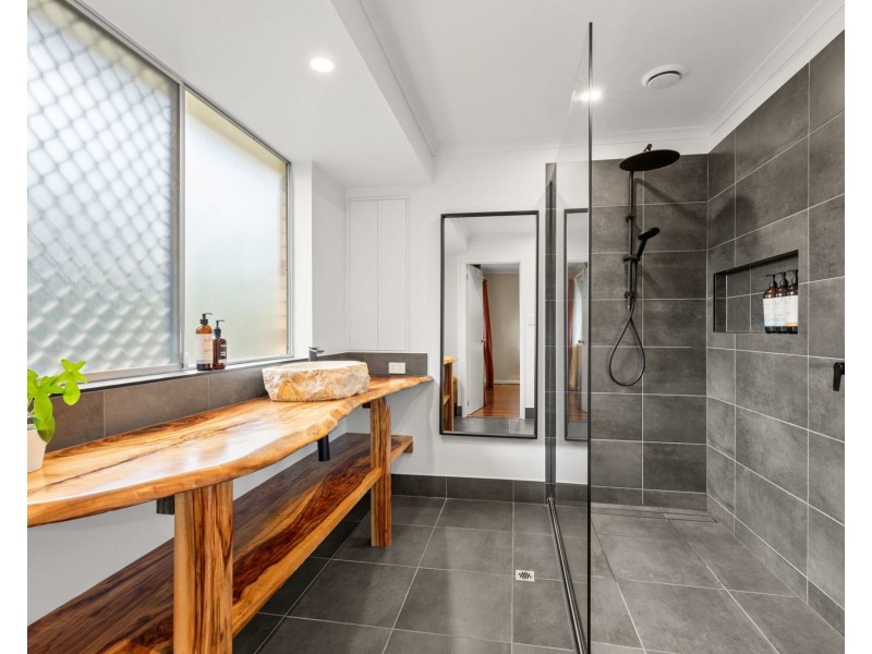 41 Lake Macdonald Drive, Cooroy QLD 4563