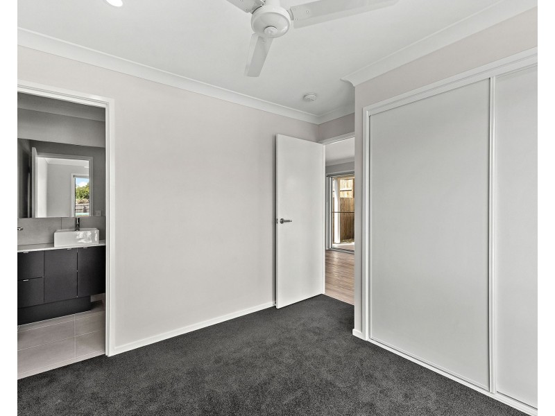 2/29 Akers Road, Lawnton QLD 4501