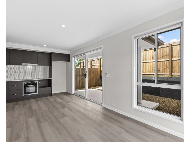 2/29 Akers Road, Lawnton QLD 4501