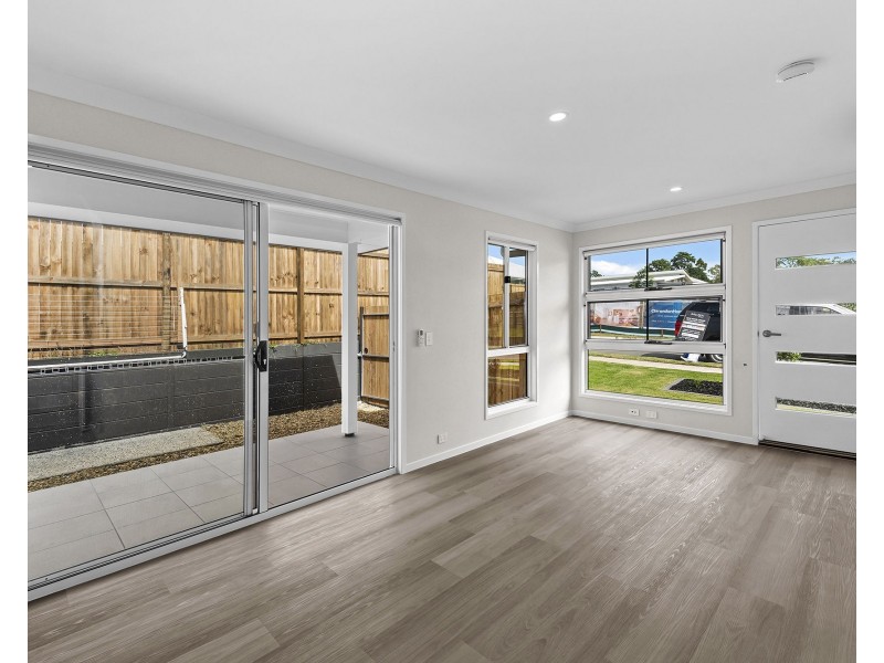 2/29 Akers Road, Lawnton QLD 4501