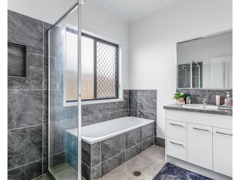 9 Arnica Street, Caboolture QLD 4510