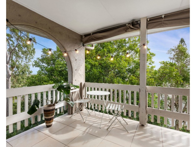 1/8 Natasha Avenue, Noosa Heads QLD 4567