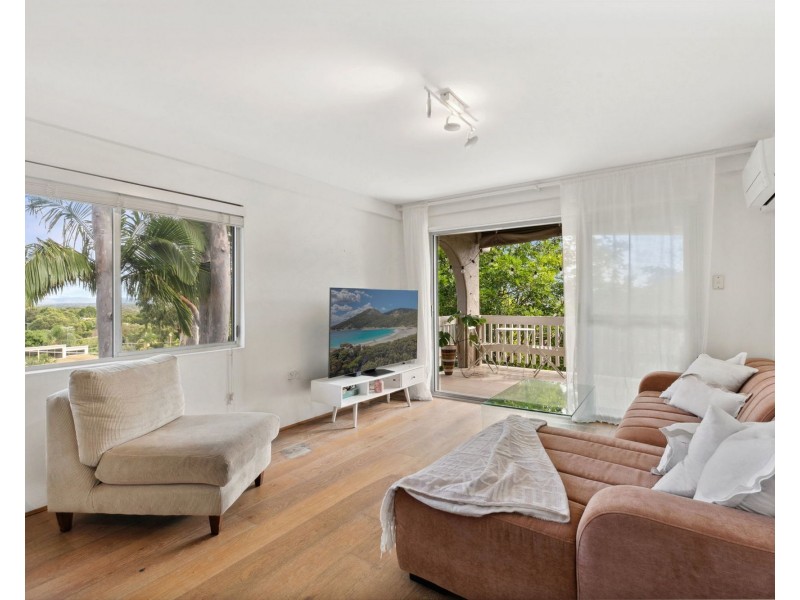 1/8 Natasha Avenue, Noosa Heads QLD 4567